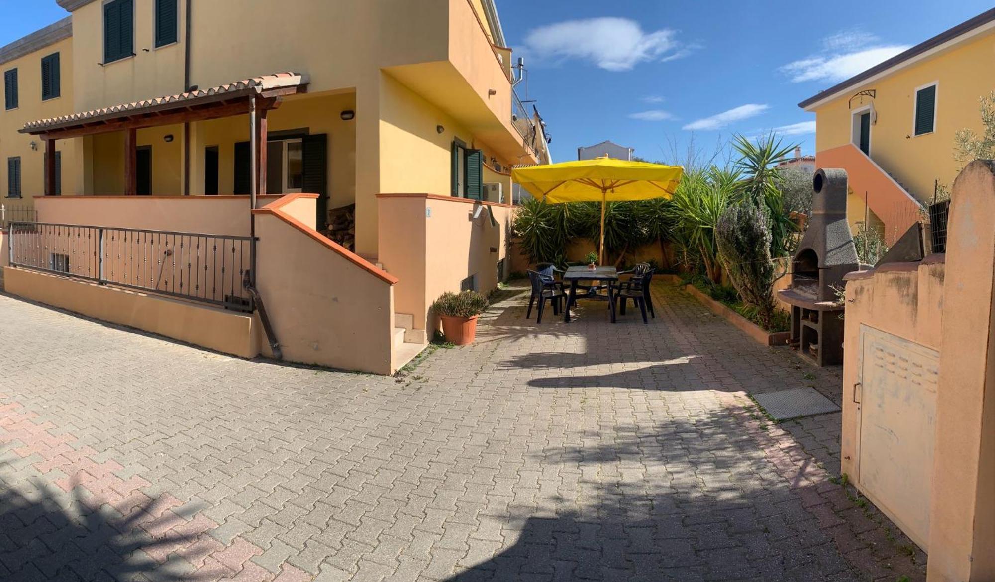 Casa Menuccia Villa Orosei Buitenkant foto
